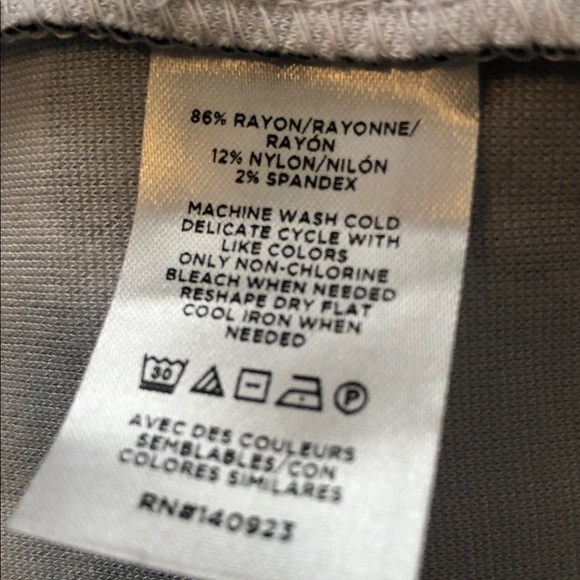 Loft Dress - Picture 5 of 6